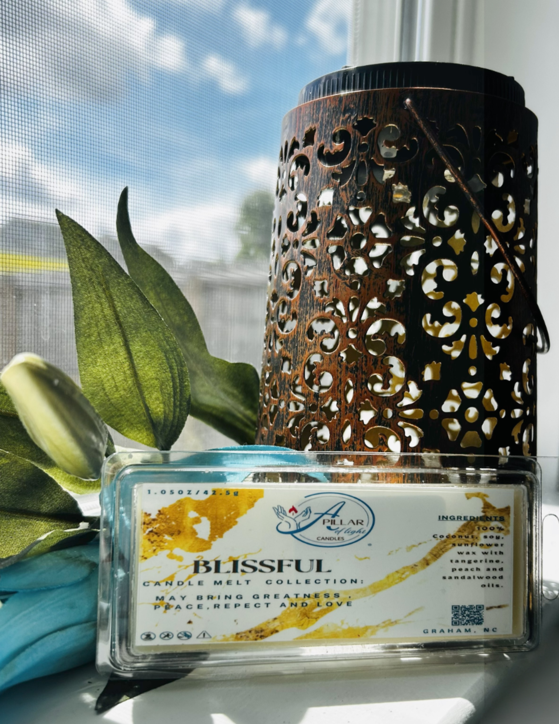 Premium snap bar wax melts with Peach tangerine scents - eco-friendly handcrafted home fragrance by A Pillar of Light