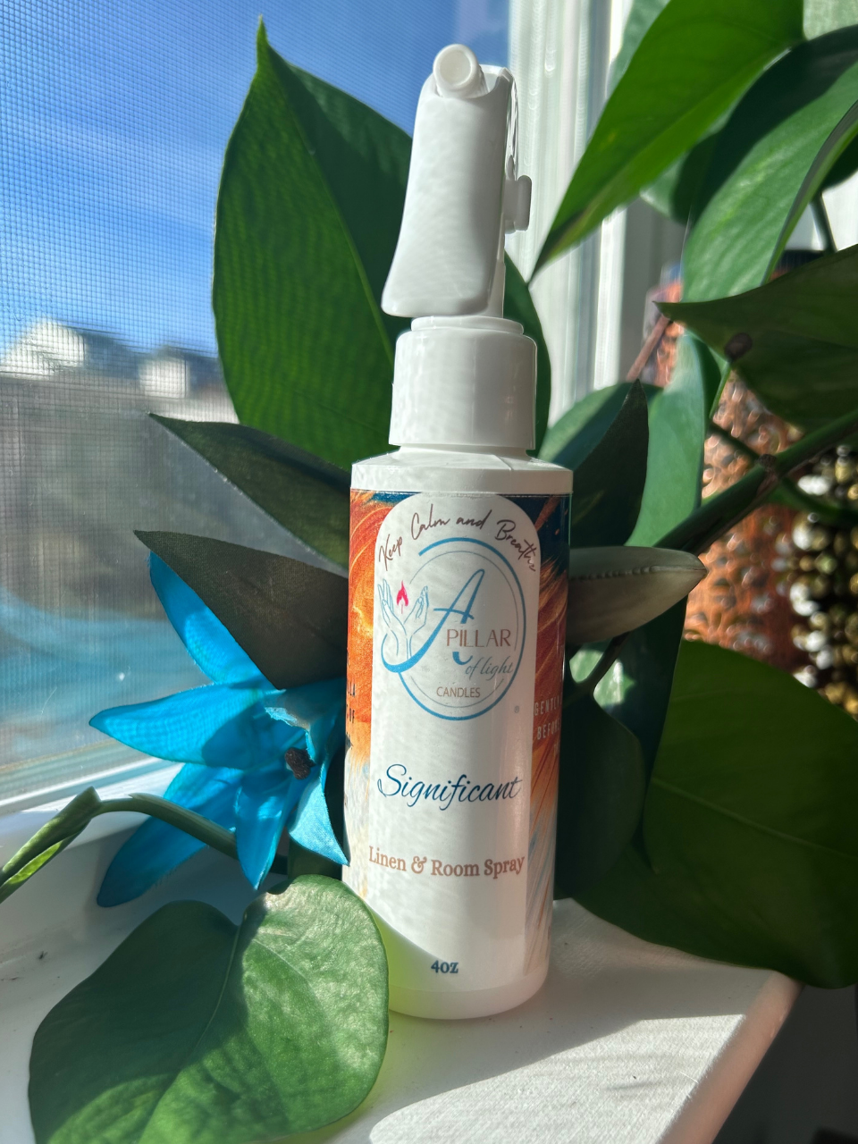 Vanilla Bourbon Room Spray 4oz - smooth indulgent non-toxic linen spray for cozy bedroom atmosphere